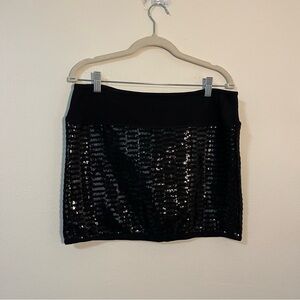 American Eagle Black Sequin Mini Skirt Size 10 party glam holiday costume